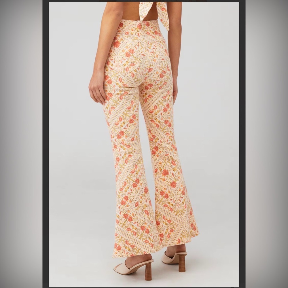 NWT Show me your Mumu Belmont Pull On Trouser in Patchwork Paisley - Medium - Picture 3 of 10